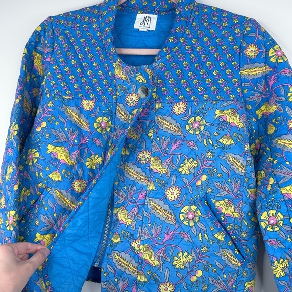 Anthropologie dRA Blue Yellow Quilted Floral Jacket Zip Front Block Print Small - Picture 5 of 12